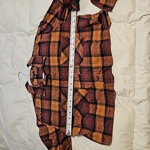 Womens sz medium RSQ flannel top. Beautiful fall colors - Picture 4 of 5